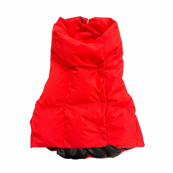 PRETTY RUGGED | Puffer Vest - Picture 2 of 7